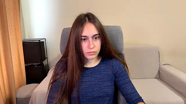AliceKolltt online show from October 7, 2025, 9:43 am
