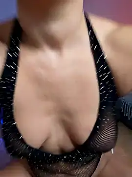 Snapshot of angela_88 chatting on January 15, 2026, 10:07 am angela 88 online show from January 15, 2026, 10:07 am