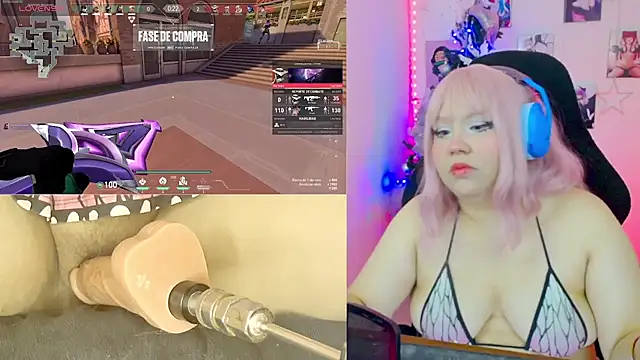 crystal7u7 online show from November 23, 2025, 6:51 pm