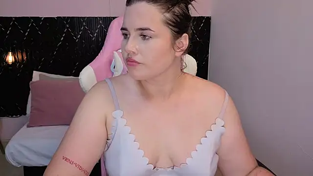 Aabby lee online show from April 11, 2026, 7:39 pm