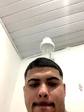 Casal Safado  online show from October 24, 2025, 4:00 am