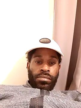 patrickfc  online show from September 24, 2025, 4:35 pm