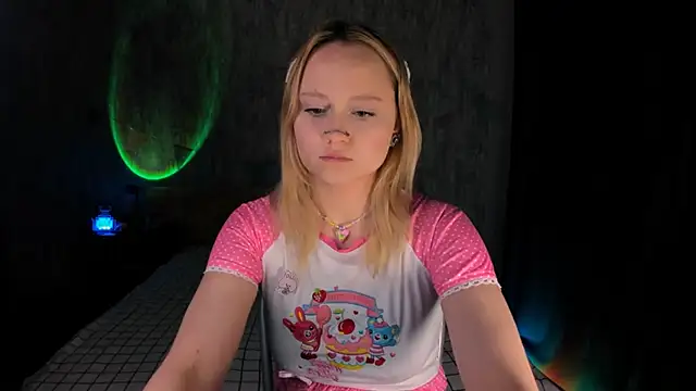 Snapshot of MariaMango chatting on February 10, 2025, 12:19 am MariaMango online show from February 10, 2025, 12:19 am