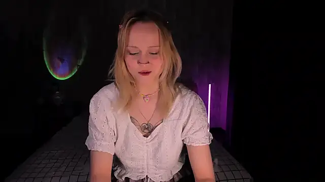 Snapshot of MariaMango chatting on February 14, 2025, 2:18 am MariaMango online show from February 14, 2025, 2:18 am