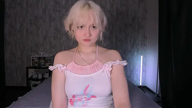 Snapshot of MariaMango chatting on September 9, 2025, 10:52 pm MariaMango online show from September 9, 2025, 10:52 pm