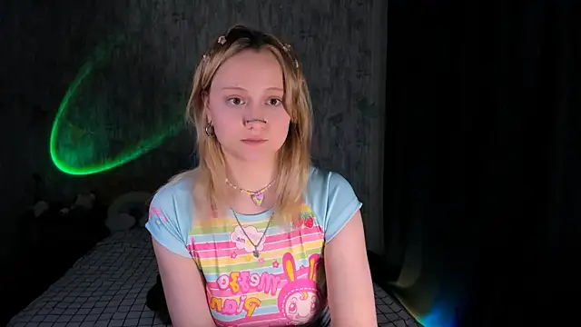 Snapshot of MariaMango chatting on February 8, 2025, 10:08 pm MariaMango online show from February 8, 2025, 10:08 pm