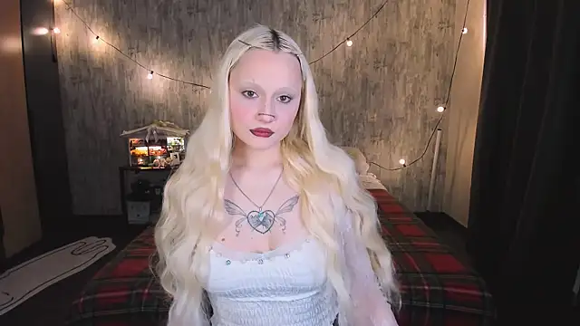 Snapshot of MariaMango chatting on November 21, 2025, 2:43 am MariaMango online show from November 21, 2025, 2:43 am