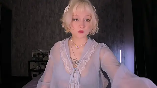 Snapshot of MariaMango chatting on September 14, 2025, 11:16 pm MariaMango online show from September 14, 2025, 11:16 pm