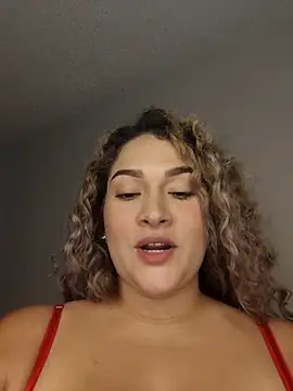 Sara smiiith211 online show from March 8, 2026, 3:37 pm