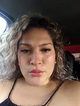 Sara smiiith211 online show from February 15, 2026, 10:09 pm