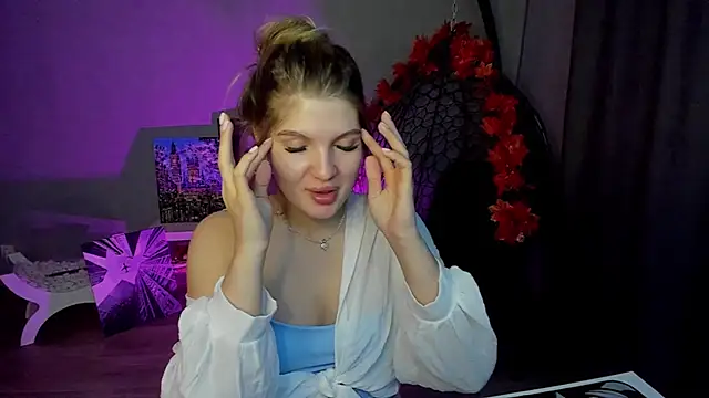 lily williamss online show from September 28, 2025, 12:17 am