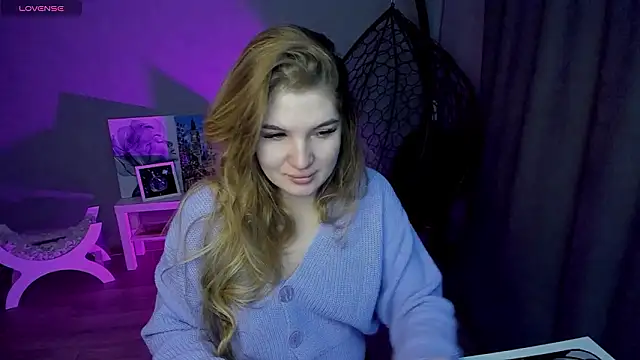 Snapshot of lily_williamss chatting on February 1, 2026, 12:09 am lily williamss online show from February 1, 2026, 12:09 am