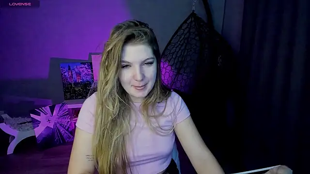 lily williamss online show from November 3, 2025, 12:16 am