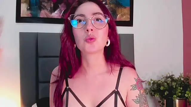 Emilywatsonn online show from March 20, 2025, 4:29 am