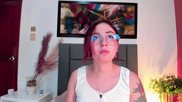 Emilywatsonn online show from March 14, 2025, 6:32 am