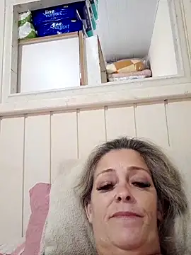 Snapshot of marcialoira chatting on November 8, 2025, 3:15 pm marcialoira online show from November 8, 2025, 3:15 pm