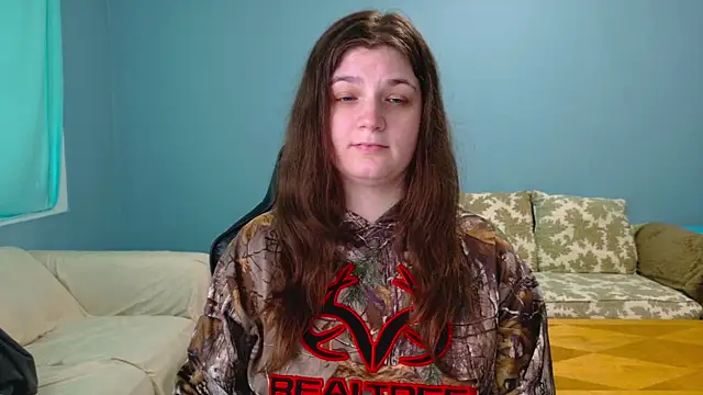 TreeJeanne online show from April 20, 2026, 4:19 pm