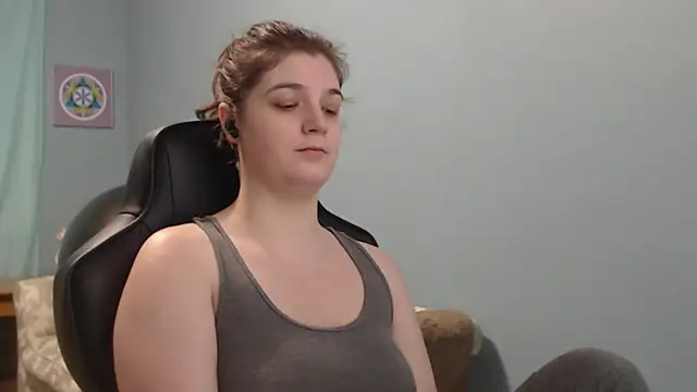 TreeJeanne online show from March 11, 2025, 5:02 pm