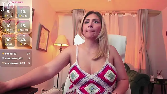 Melanie silver  online show from March 19, 2025, 12:37 am