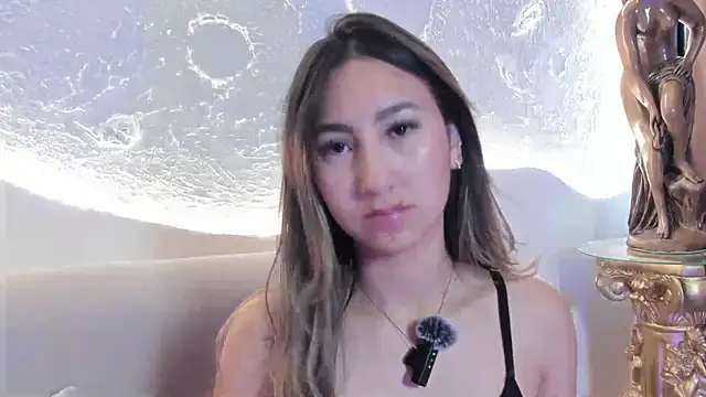  Emma Valka online show from October 20, 2025, 2:17 pm