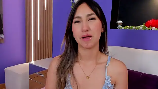  Emma Valka online show from November 27, 2025, 8:42 pm