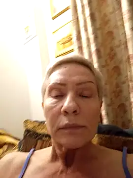 Snapshot of Sabrina_ONLY chatting on March 17, 2025, 6:00 pm Sabrina ONLY online show from March 17, 2025, 6:00 pm