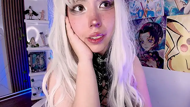 Snapshot of Purplee_Baby chatting on October 19, 2025, 9:50 pm Purplee Baby online show from October 19, 2025, 9:50 pm