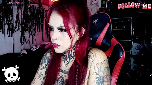 jannaink  online show from February 24, 2026, 3:18 am