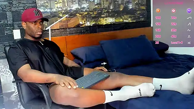 Snapshot of thomas_santtos1 chatting on March 6, 2025, 1:24 pm thomas santtos1 online show from March 6, 2025, 1:24 pm