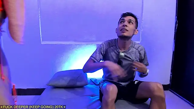 Threesome-no-mercy online show from February 15, 2026, 8:41 pm