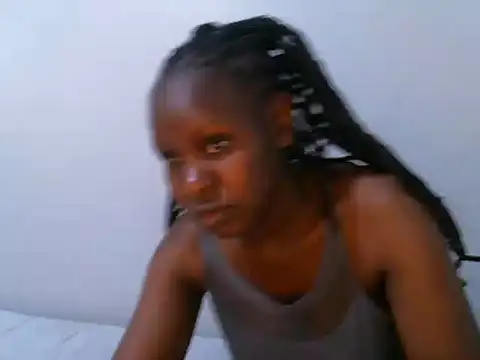 Snapshot of femaqueen chatting on February 8, 2026, 7:39 am femaqueen online show from February 8, 2026, 7:39 am