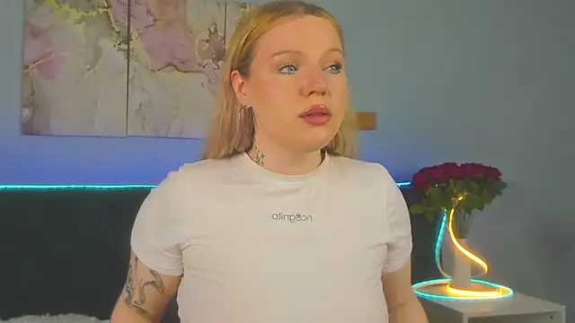 Naomi B1ack online show from April 5, 2026, 1:01 am