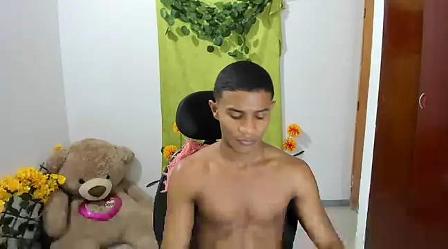 Snapshot of corzoethan chatting on March 6, 2025, 11:09 pm corzoethan online show from March 6, 2025, 11:09 pm