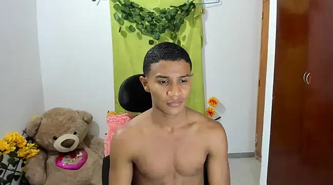 Snapshot of corzoethan chatting on March 11, 2025, 11:58 pm corzoethan online show from March 11, 2025, 11:58 pm