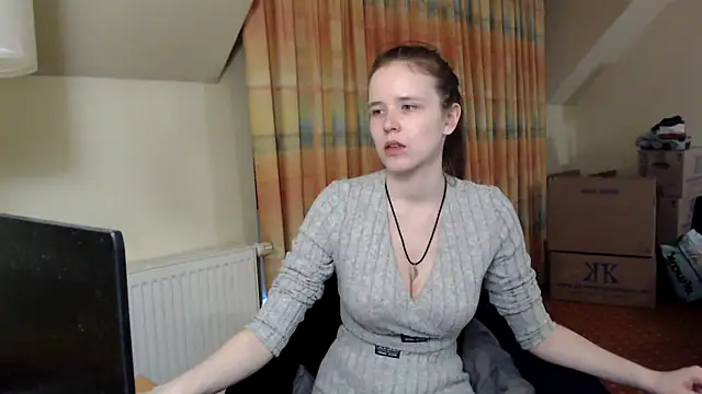 Snapshot of Princess-Lilly chatting on January 16, 2025, 4:39 pm Princess-Lilly online show from January 16, 2025, 4:39 pm