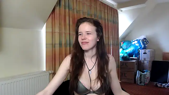 Snapshot of Princess-Lilly chatting on February 11, 2025, 11:09 am Princess-Lilly online show from February 11, 2025, 11:09 am