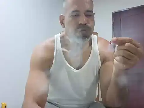 Snapshot of jackbigcock11 chatting on July 6, 2026, 5:03 am jackbigcock11 online show from July 6, 2026, 5:03 am