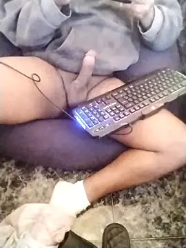 Luziluzi0999 online show from April 10, 2026, 3:30 pm