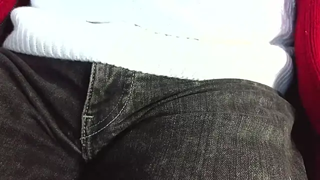 Snapshot of smoothandtiny chatting on January 19, 2026, 7:12 am smoothandtiny online show from January 19, 2026, 7:12 am