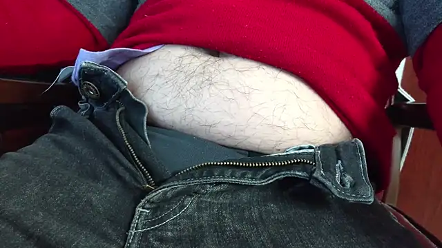 smoothandtiny online show from September 29, 2025, 5:36 am