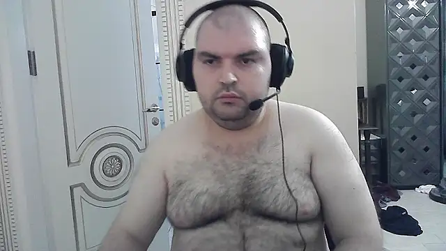 KIZLAZIMYaa online show from February 10, 2026, 8:02 am