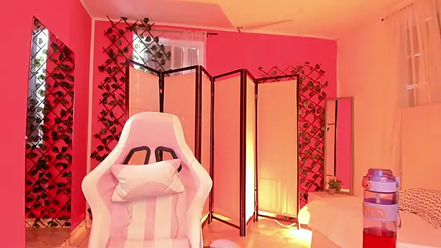 your khloe online show from October 3, 2025, 1:01 pm