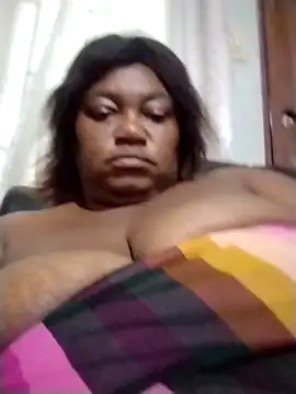 MATUREBUSSTY online show from October 24, 2025, 5:01 pm