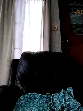 Snapshot of MATUREBUSSTY chatting on September 17, 2025, 6:04 am MATUREBUSSTY online show from September 17, 2025, 6:04 am