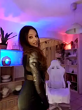 Snapshot of Luna_Kitanna chatting on February 16, 2025, 7:27 pm Luna Kitanna online show from February 16, 2025, 7:27 pm