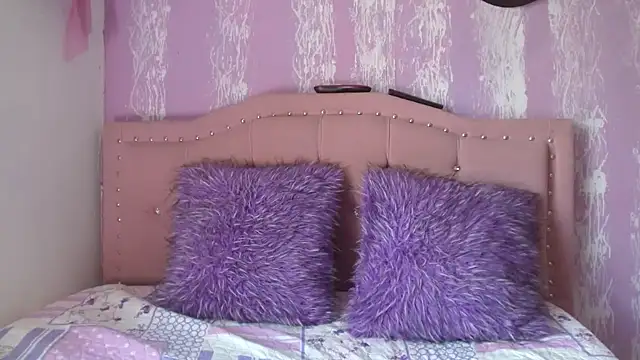 Snapshot of Lilly_macflyy chatting on April 26, 2026, 4:26 pm Lilly macflyy online show from April 26, 2026, 4:26 pm