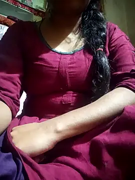 Snapshot of Jyoti-05 chatting on December 29, 2024, 6:49 pm Jyoti-05 online show from December 29, 2024, 6:49 pm