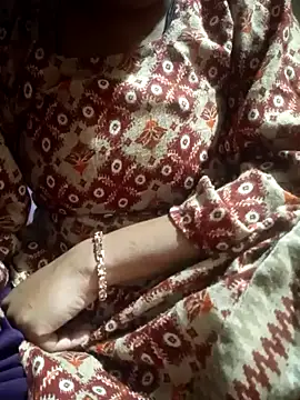 Snapshot of Jyoti-05 chatting on January 1, 2025, 7:10 pm Jyoti-05 online show from January 1, 2025, 7:10 pm