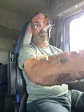 Snapshot of dzhakar chatting on September 30, 2025, 11:27 am dzhakar online show from September 30, 2025, 11:27 am