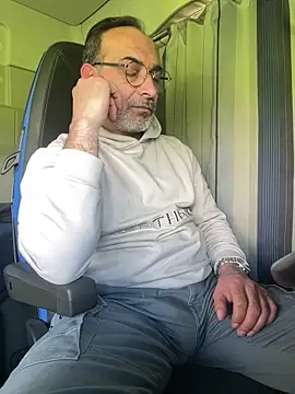 dzhakar online show from April 14, 2026, 11:59 am